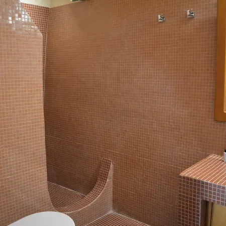 Anemomilos Aparthotel 2*