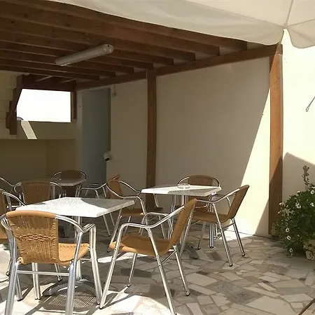 公寓式酒店 阿奈莫美洛套房酒店 4*