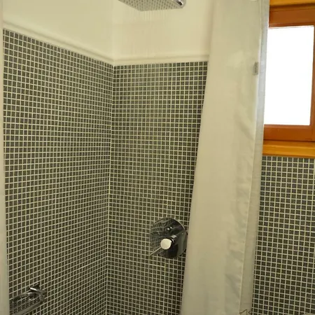 Aparthotel Anemomilos 4*
