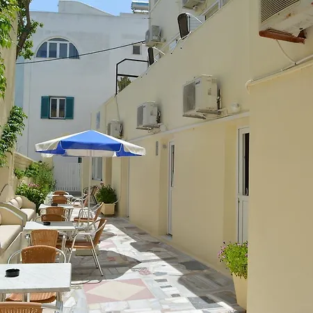 Hotel apartamentowy Anemomilos