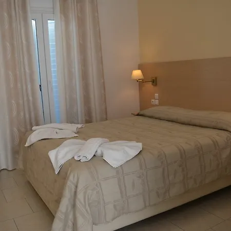 Hotel apartamentowy Anemomilos 2*