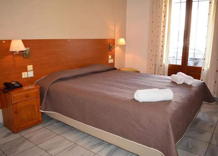 Anemomilos Apartahotel Fira (Santorini)