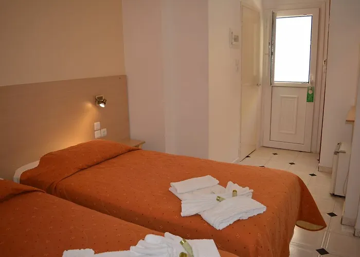 Anemomilos Apartahotel Fira (Santorini)