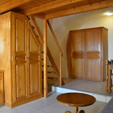 Aparthotel Anemomilos 2*