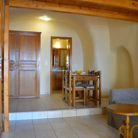 Aparthotel Anemomilos