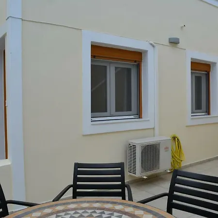 Anemomilos Aparthotel