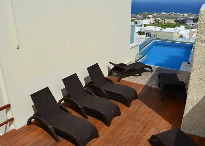 Aparthotel Anemomilos 4*