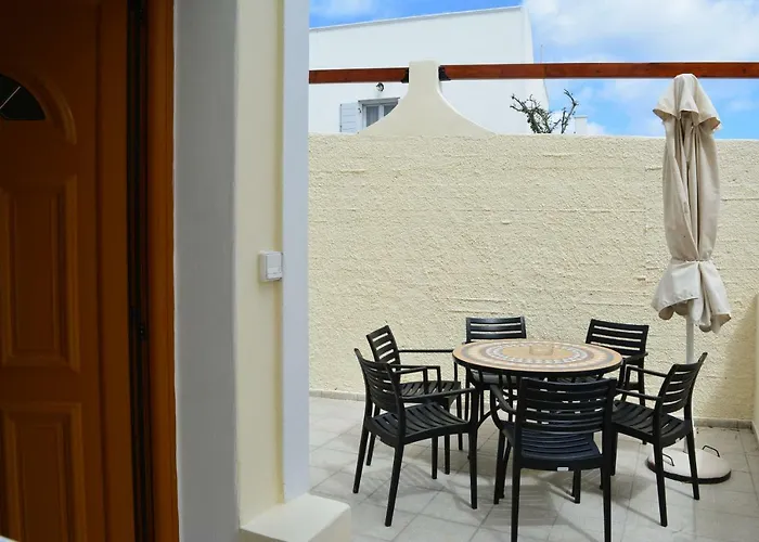 Aparthotel Anemomilos Firá