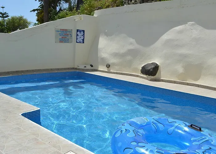 أنيموميلوس سويتس شقة فندقية